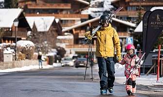Vacances de ski en famille à Gstaad