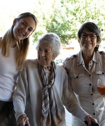 Amina, Micheline & Christiane Matti