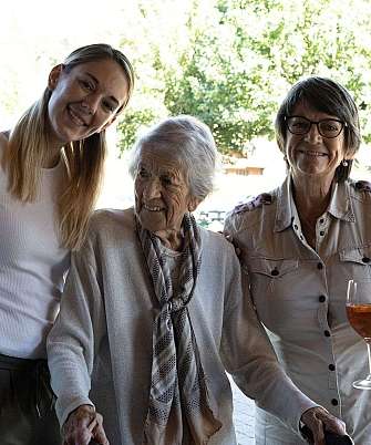 Amina, Micheline & Christiane Matti