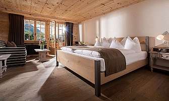 Chambre avec vue sur les montagnes