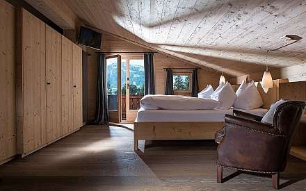 Cozy wooden room with a view