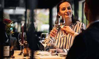 Dîner romantique aux chandelles